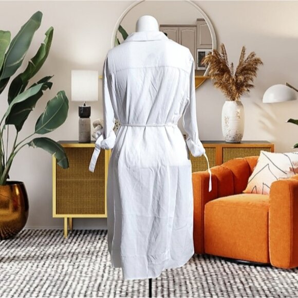 NWT Guess Los Angeles Challis Dress Robe - Picture 3 of 16